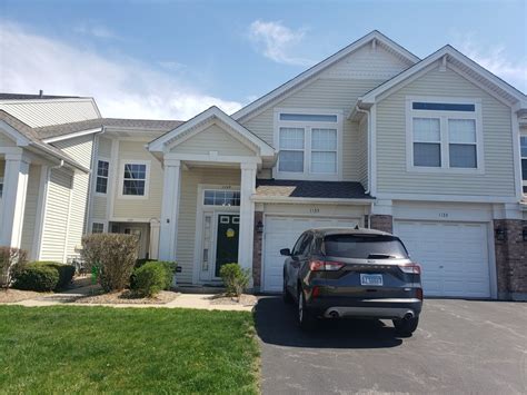 Condos for Sale in Elk Grove Village, IL